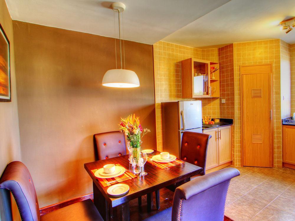 Nelson'S Court Serviced Apartments Nairobi Extérieur photo